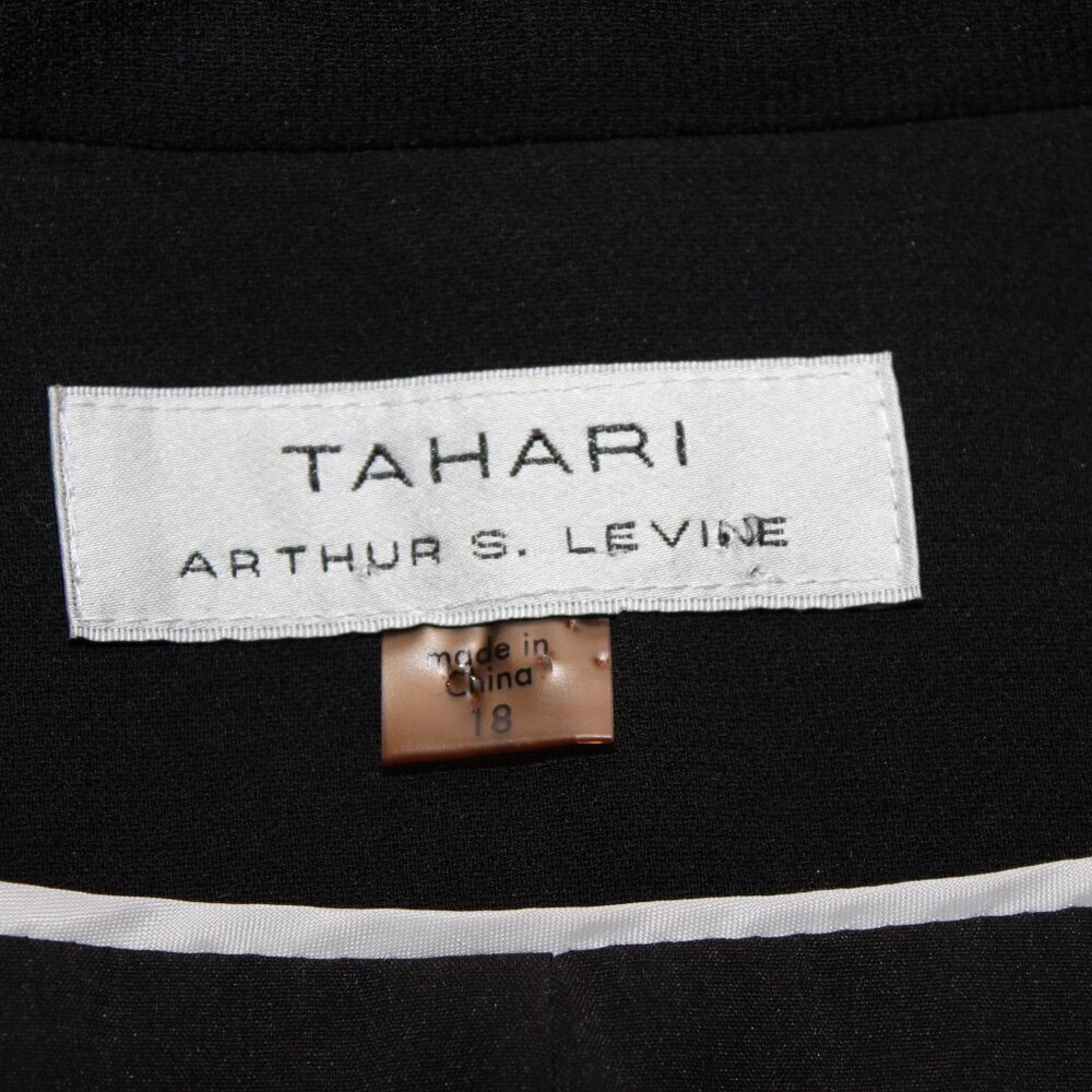 Tahari Womens Black Suit Blazer Jacket with Inset Detail Size 18 - Picture 6 of 10
